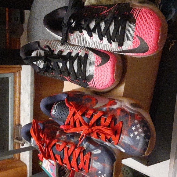 Kobe Bryant Sneakers!!* (AS A SET)* main image 15